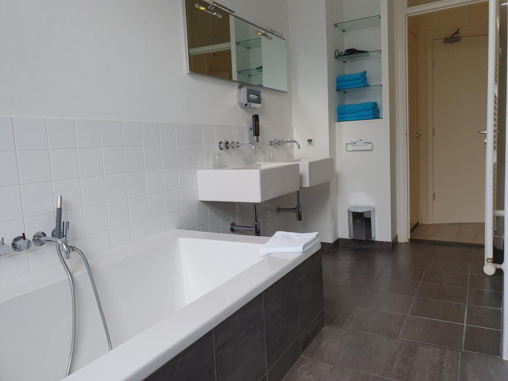Hotel Bor Scheveningen La Haya Habitación foto